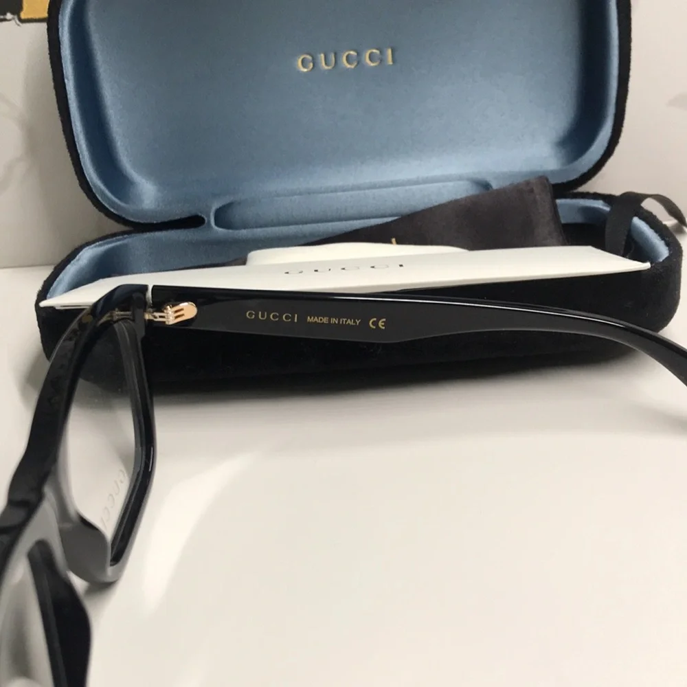 New Authentic Gucci Black Eyeglasses GG1177o 004